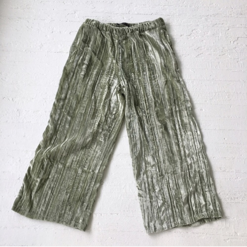 Zara velvet green culottes